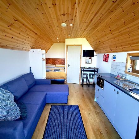 Gowanview Glamping 호텔 밴프 외부 사진